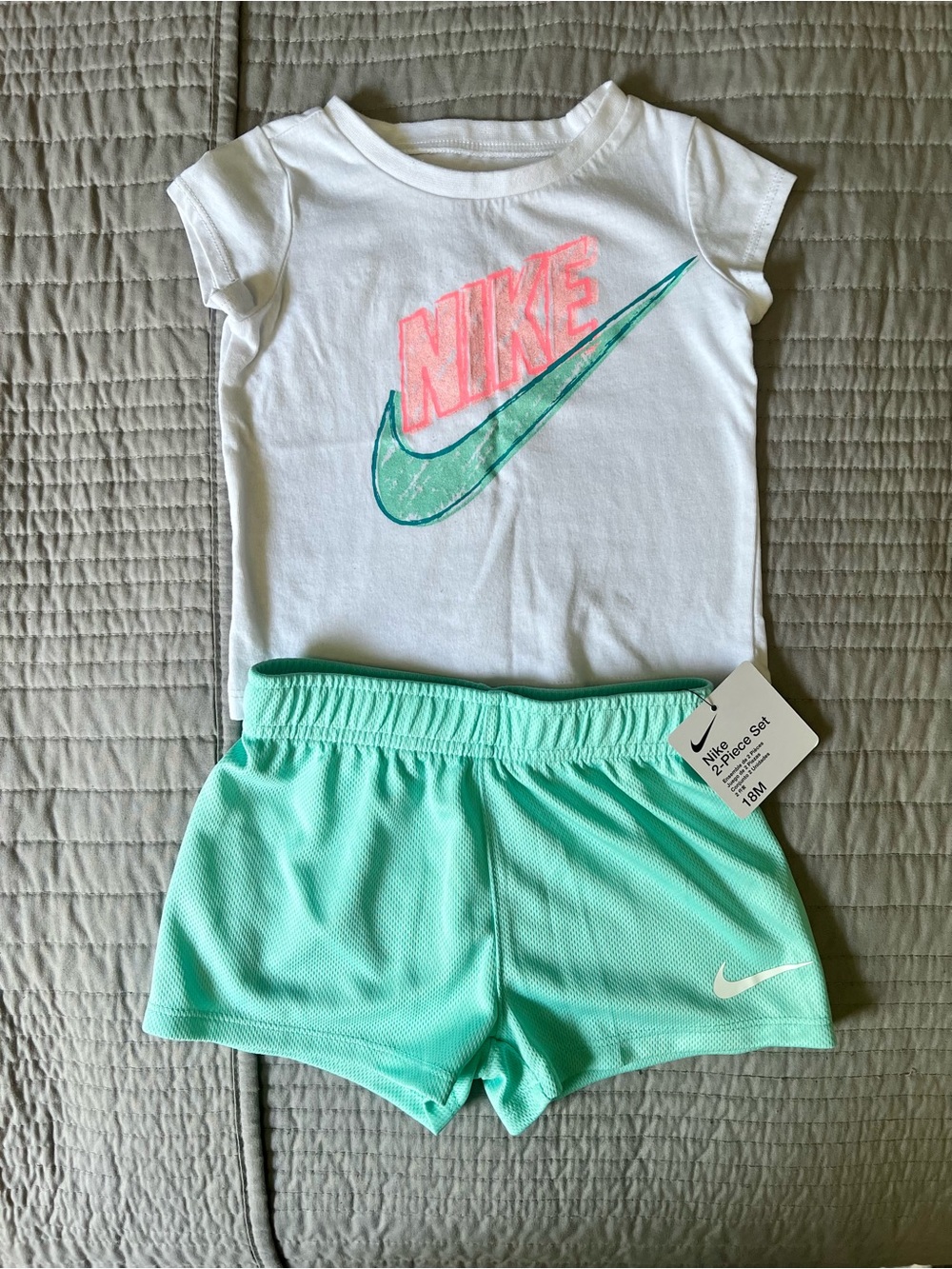 Nike Girls' 2-Piece Tee & Shorts Set - White & Mint 18months